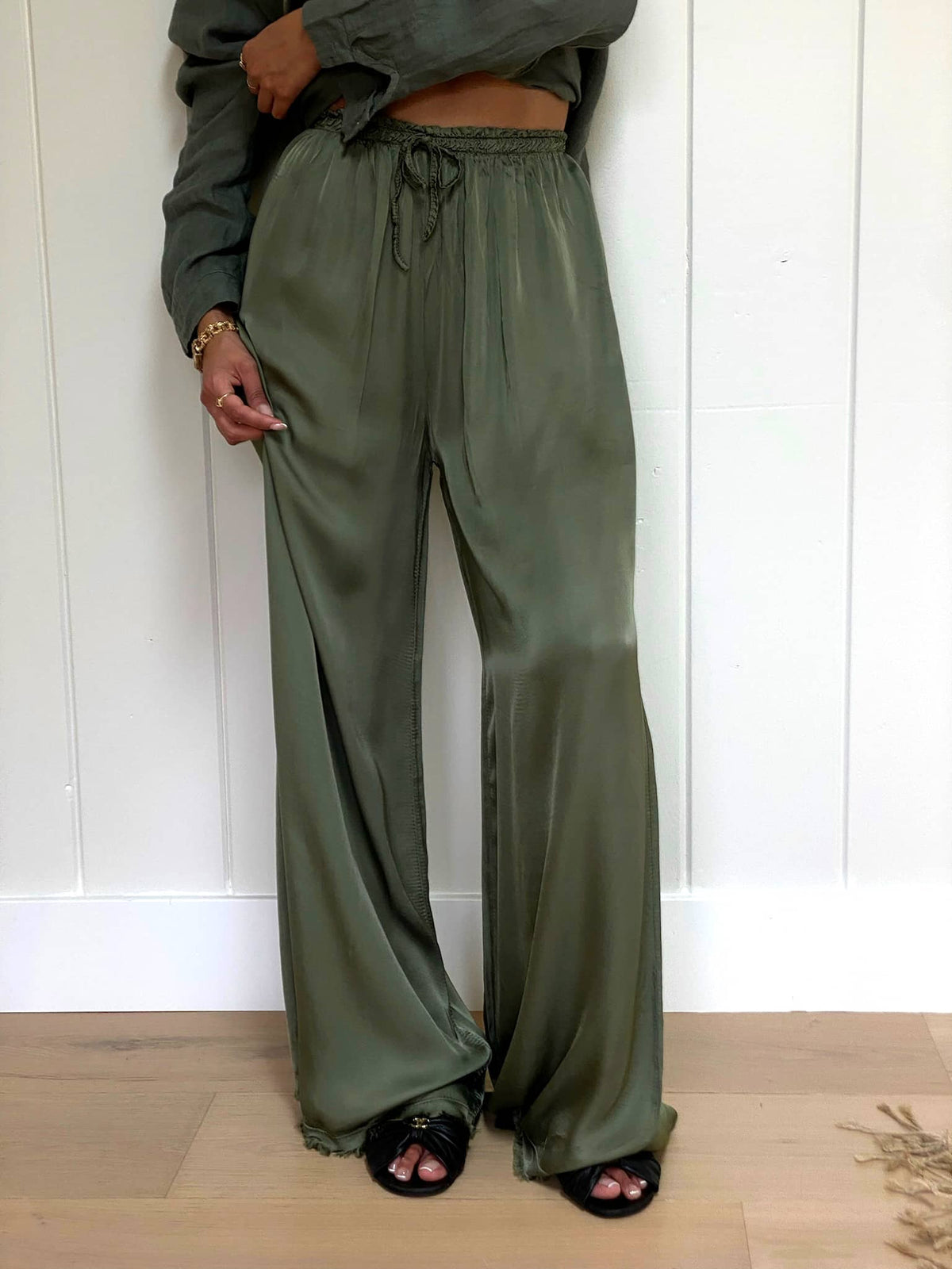 The Rising Satin Pants in Olive