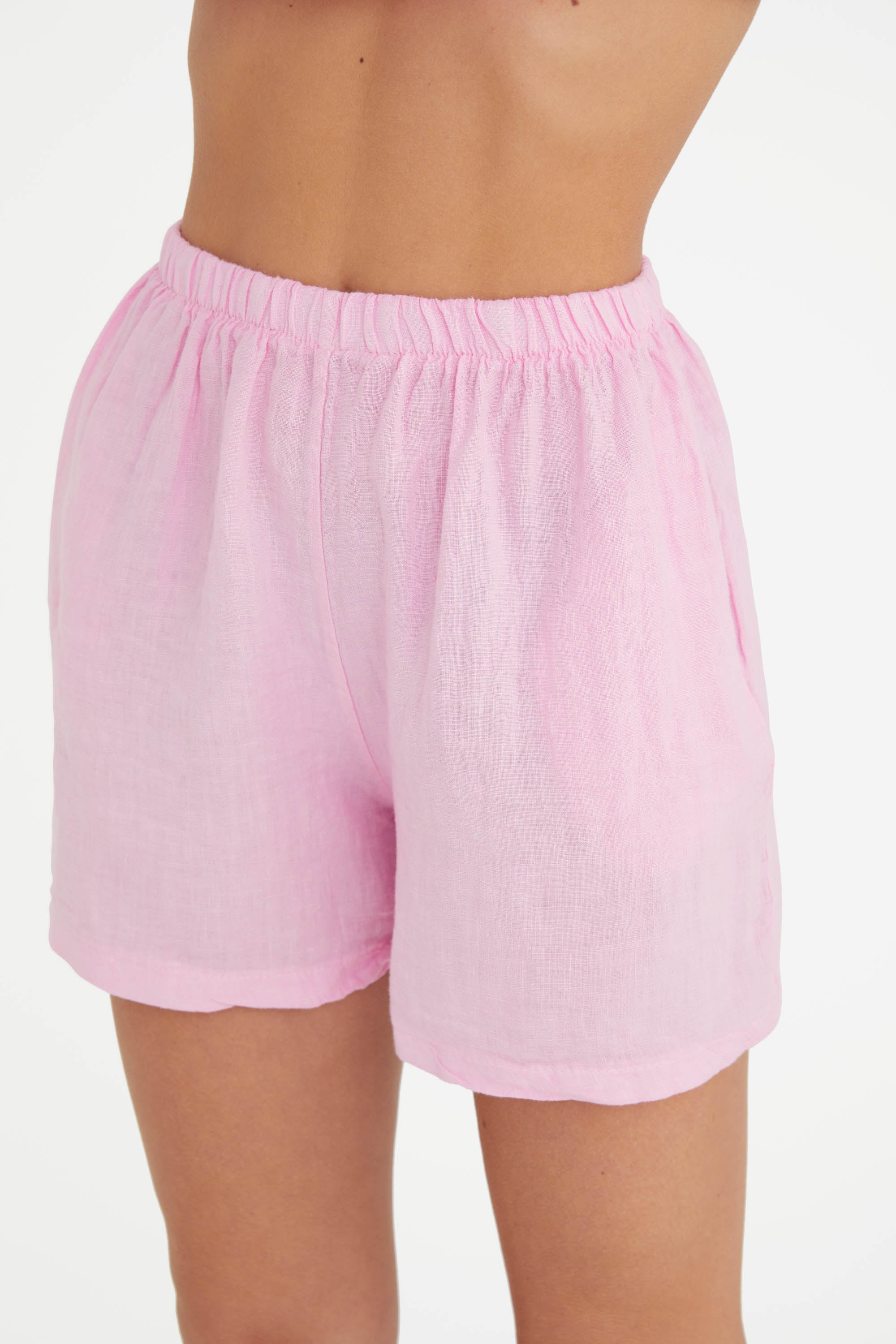 The Zion Linen Shorts in Rosa